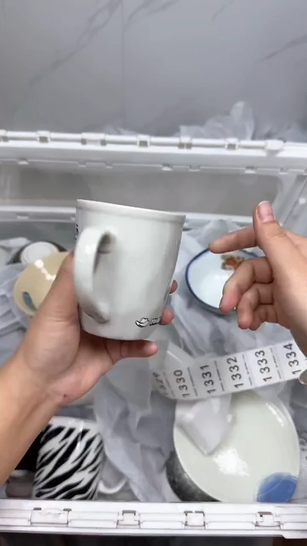 【闪购商品】1328回流瓷器默认微瑕，18.8包邮