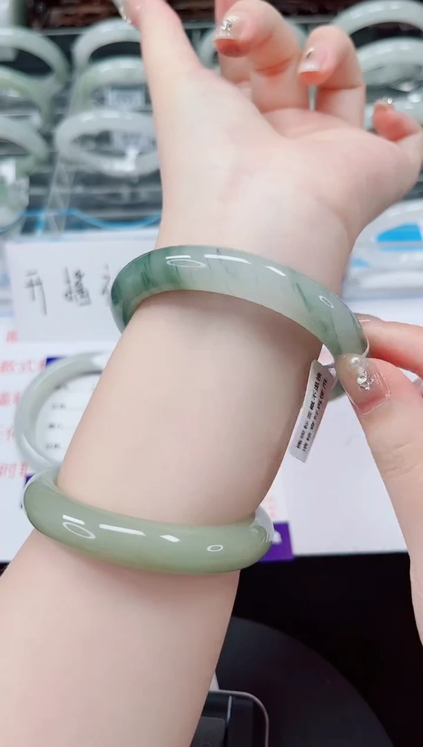 未镶嵌手镯石英质玉112-57/58