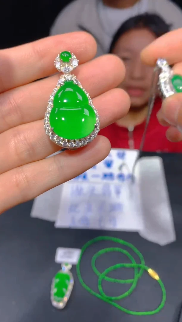 【闪购商品】定制翡翠未镶嵌190多样性发货（发其一）