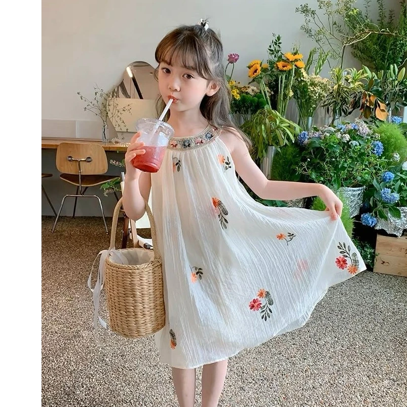 女童刺绣民族风夏季少女风碎花女连衣裙儿童裙子吊带宽松夏装童话