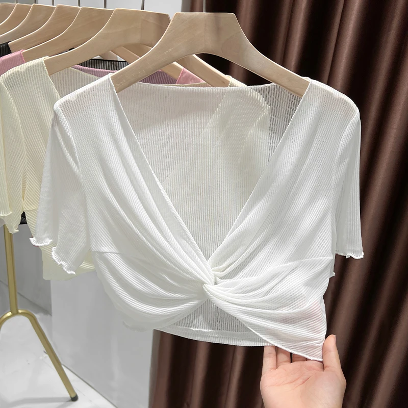 大V领竖纹冰丝短袖T恤打底衫女新款配吊带裙外搭防晒披肩罩衫上衣