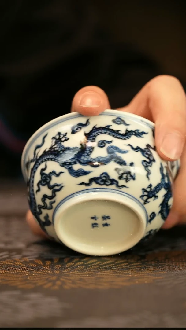 仿明青花双龙纹炉式