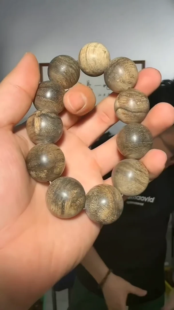 沉香手串121号单圈76g2.3多样性发一