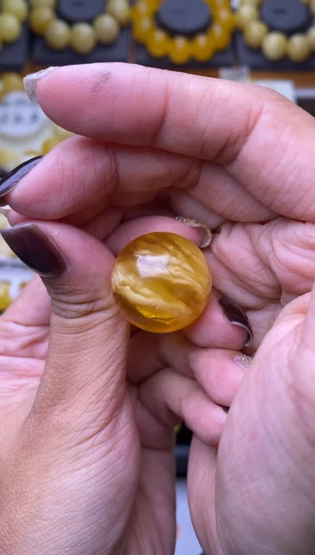 裸石琥珀未镶嵌大小姐珠宝45