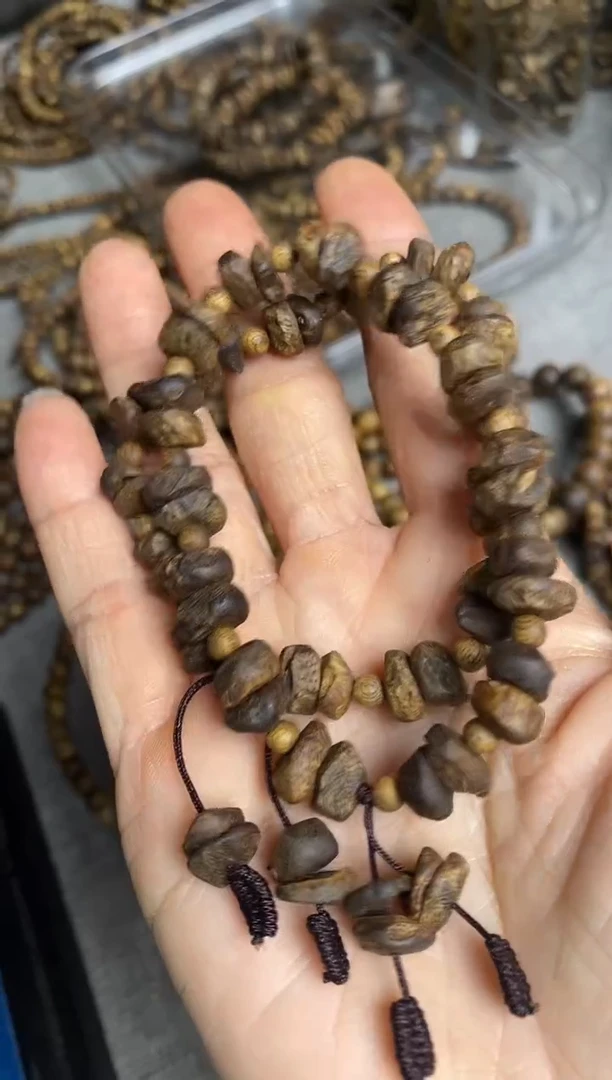 沉香手串设计款随型留疤珠单圈手串多样性发一