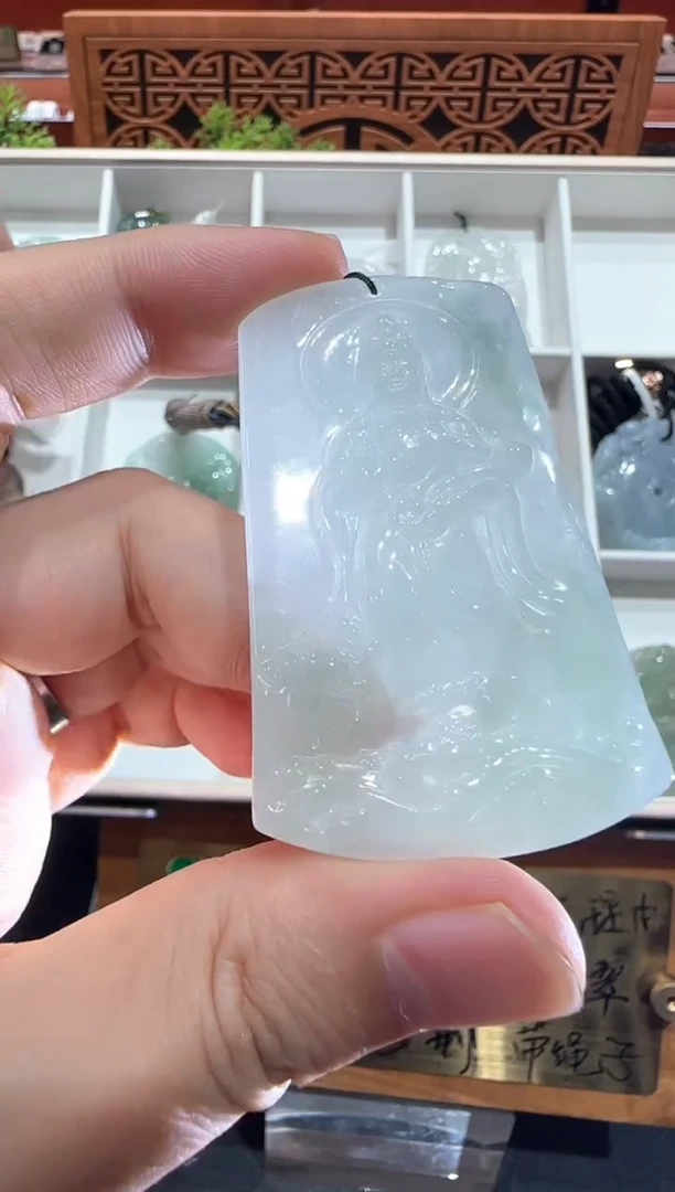 翡翠挂件未镶嵌A货翡翠多样性孤品