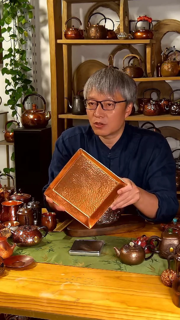 加厚紫铜锤纹盘子