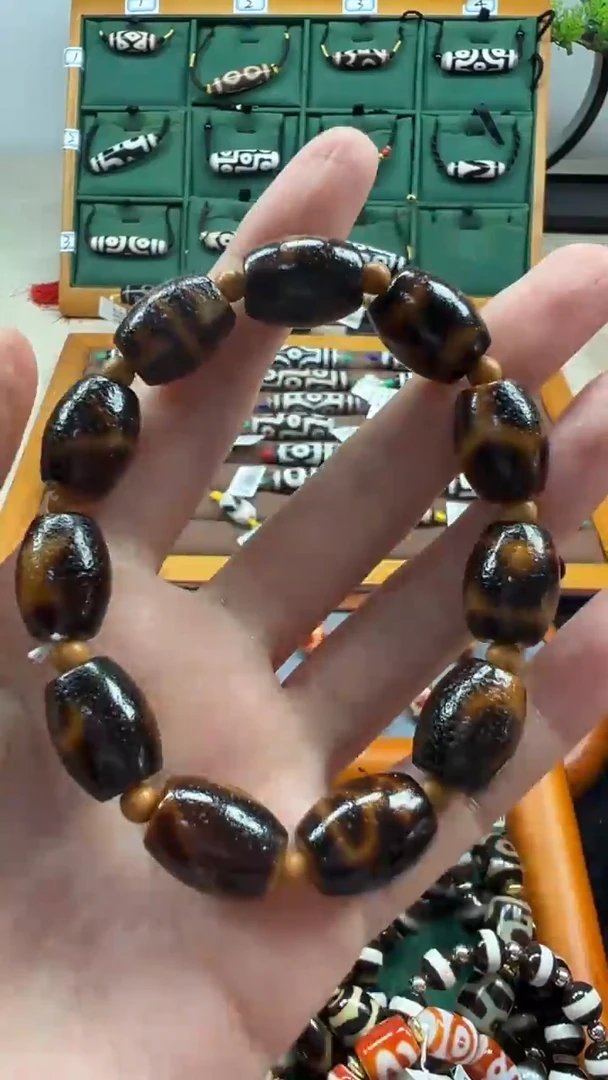 玛瑙/玉髓（覆膜）颈饰未镶嵌115（微瑕）