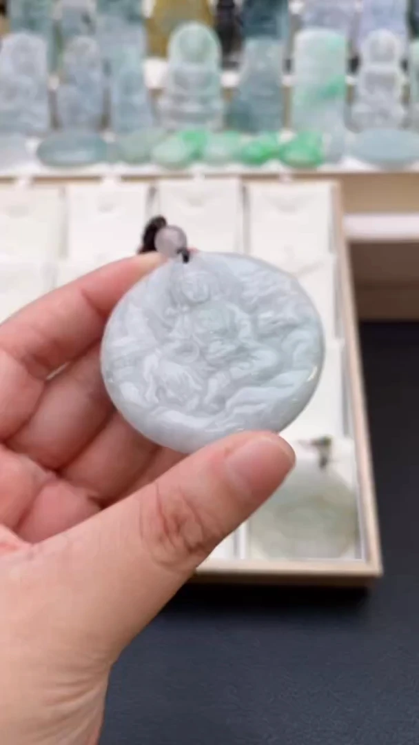 颈饰未镶嵌翡翠天然缅甸翡翠A货216