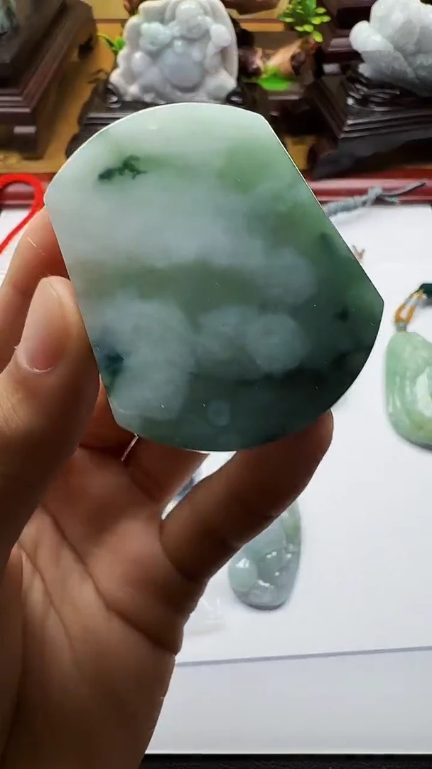 吊坠(不含链)未镶嵌翡翠1