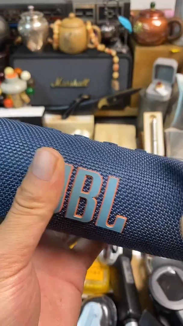 瓷片闪购商品，如图所示