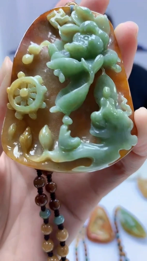 【闪购商品】定制翡翠未镶嵌5060zm-毛货赠珠链190