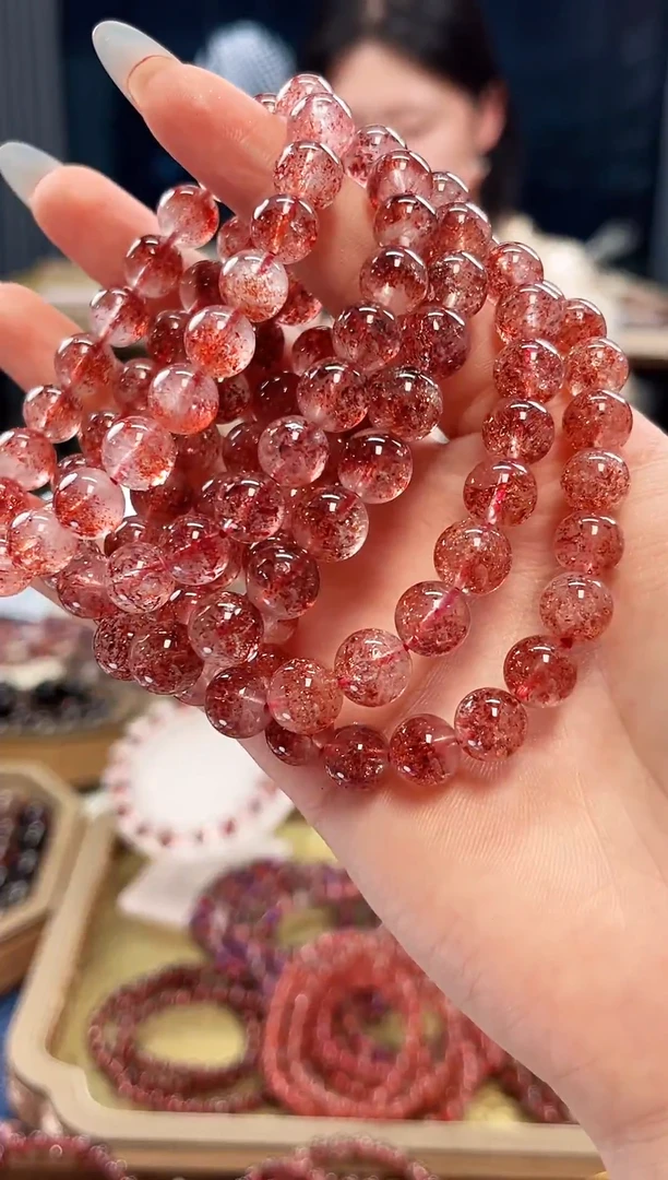 未镶嵌手串水晶金草莓超七单圈手串9mm【多样性发一】