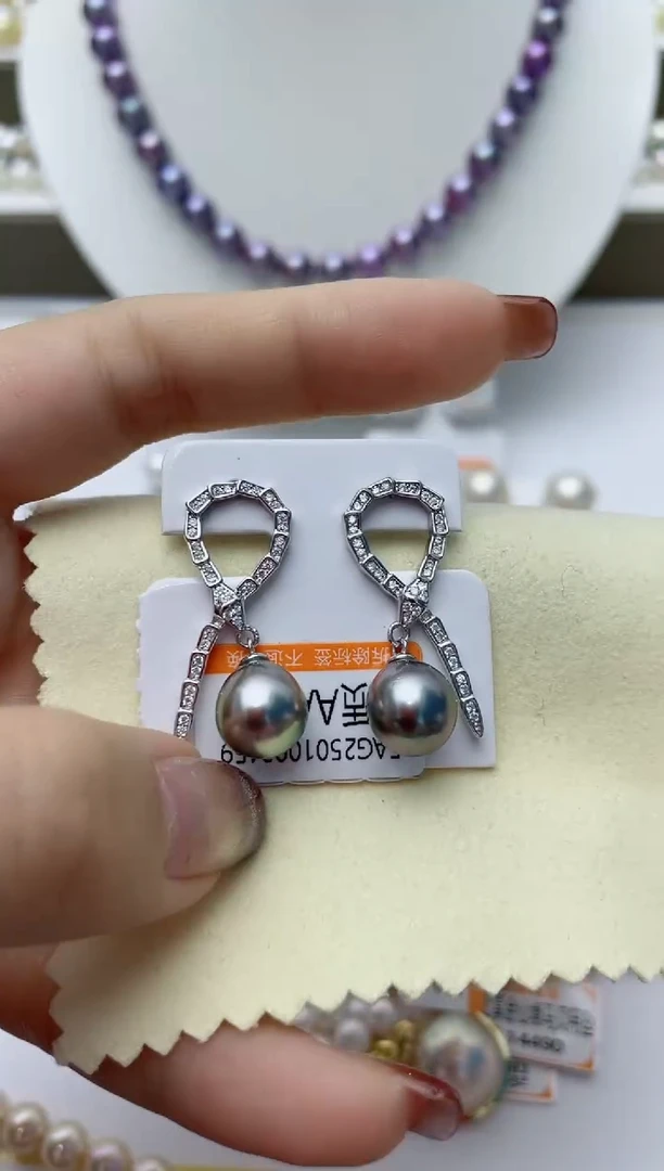 【闪购商品】海水珍珠耳饰银S925镶嵌W81