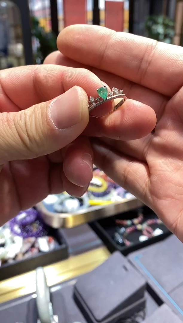 【闪购商品】祖母绿戒指银S925镶嵌实体亏米福利