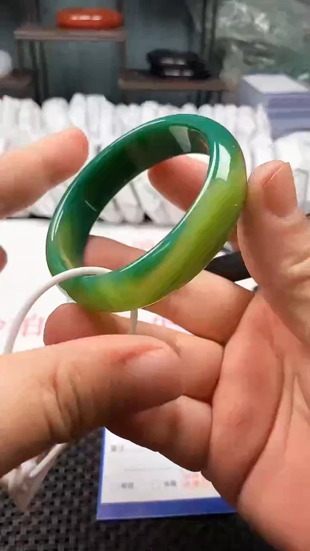 【闪购商品】玛瑙/玉髓手镯未镶嵌165-56多样性发货看清圈口下单