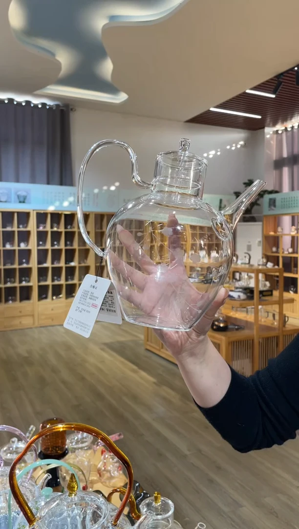 手工艺品玻璃大执壶透把雕刻梅花啊