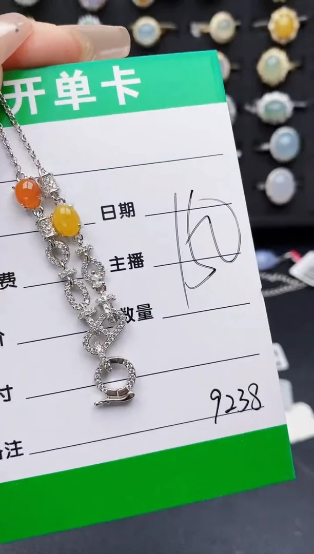 翡翠戒指银S925镶嵌9238