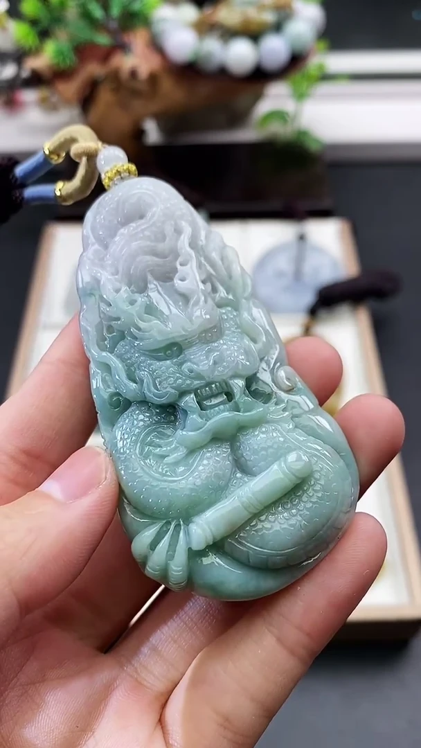 颈饰未镶嵌翡翠天然缅甸A货翡翠