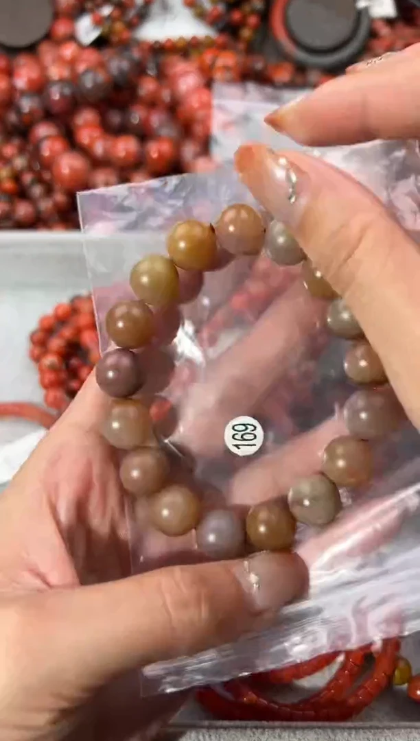 未镶嵌手串南红玛瑙12+