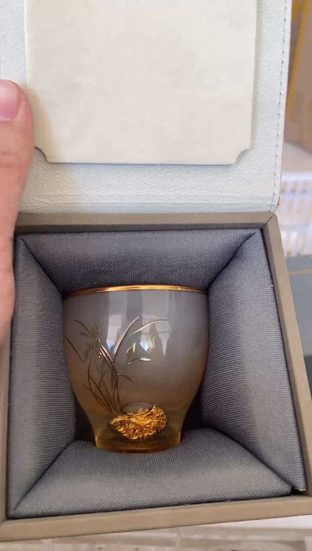 杯无运费险有瑕疵的摄影的产品有使用过的痕迹有点脏介意勿拍