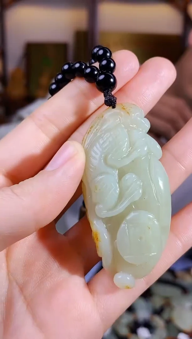 【闪购商品】和田玉颈饰未镶嵌1