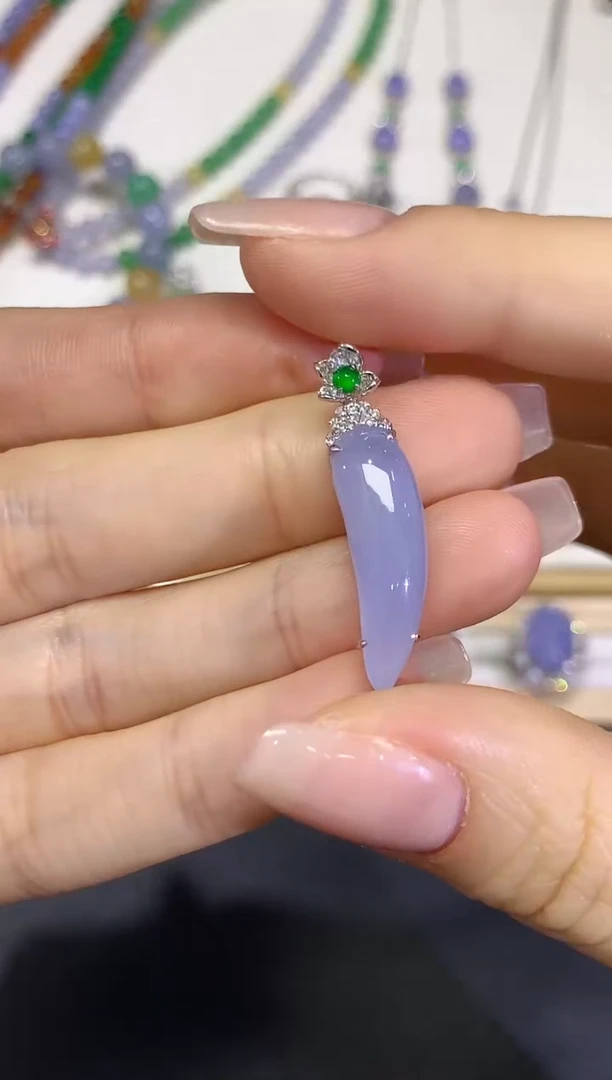 【闪购商品】翡翠颈饰18K金镶嵌团购28