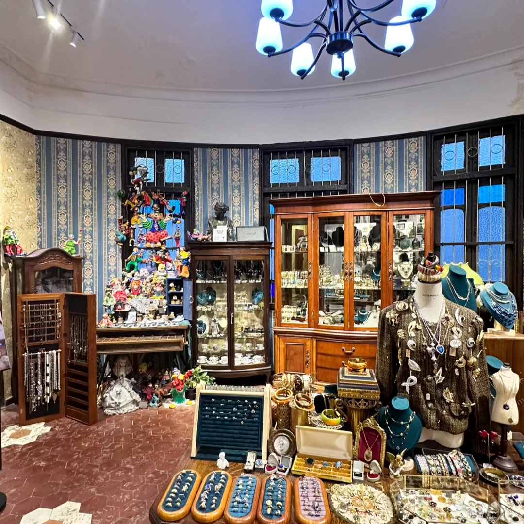 【胸针专柜同款】原创定制饰品多款可选