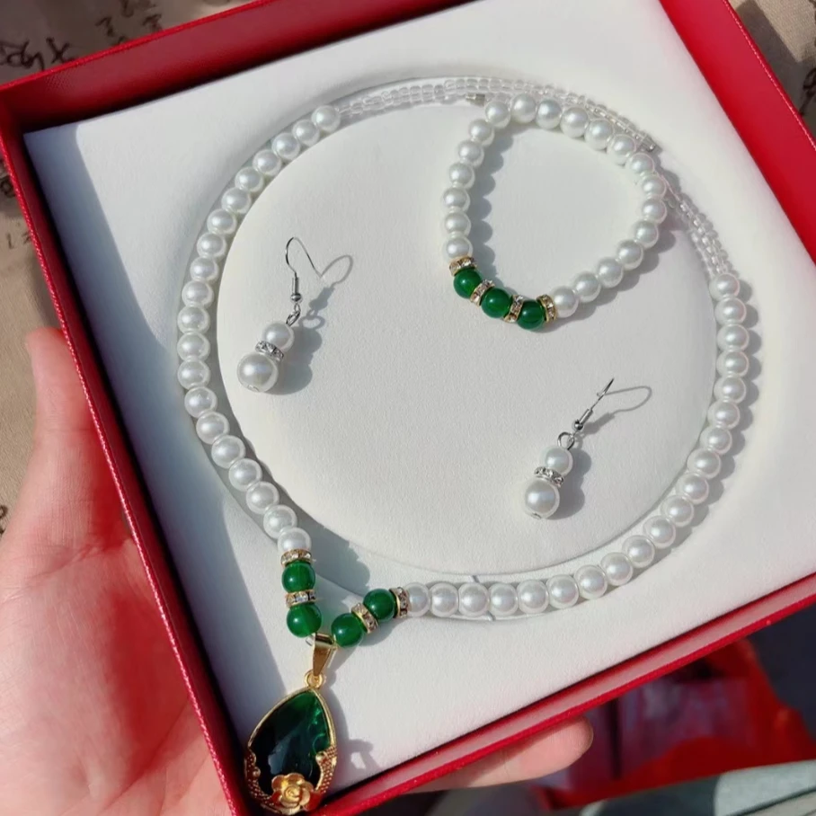 铜合金树脂项链 精美绿色吊坠手串耳环套装