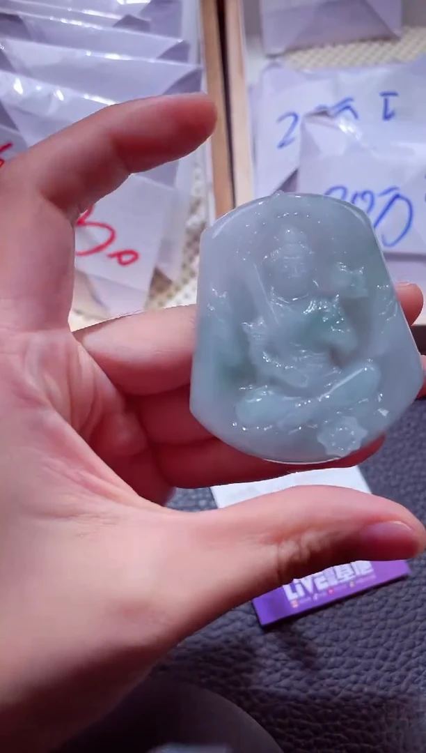 颈饰未镶嵌翡翠00001038虚空