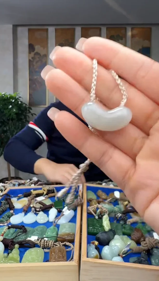 颈饰未镶嵌和田玉拍一发一多样性发货