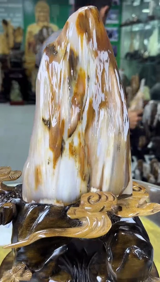 缅甸天然树化玉摆件