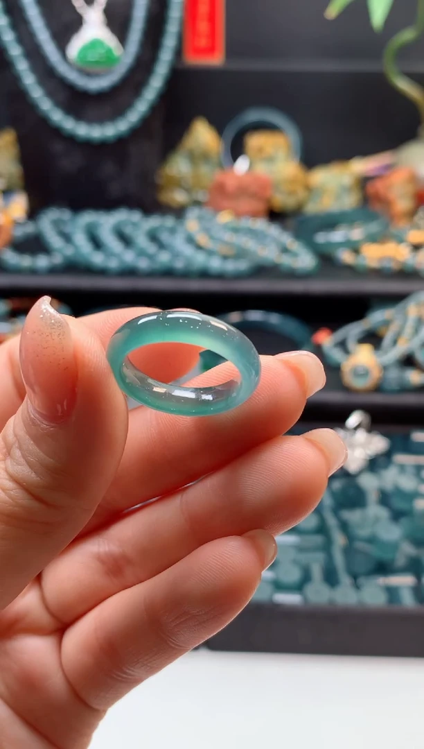 【闪购商品】翡翠颈饰未镶嵌0028425599