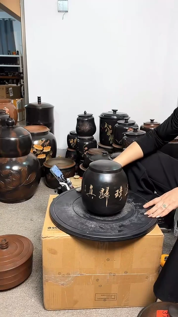 罐瑕疵茶叶罐 龙蛋彩填 922