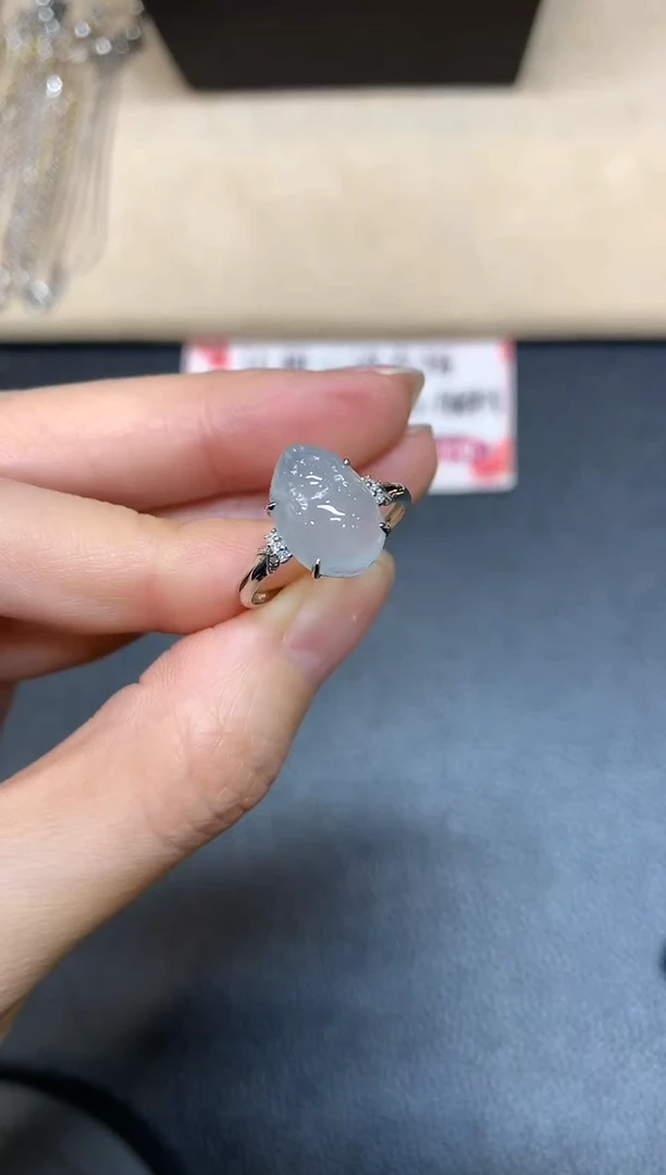 【闪购商品】翡翠戒指18K金镶嵌【无鉴赏期