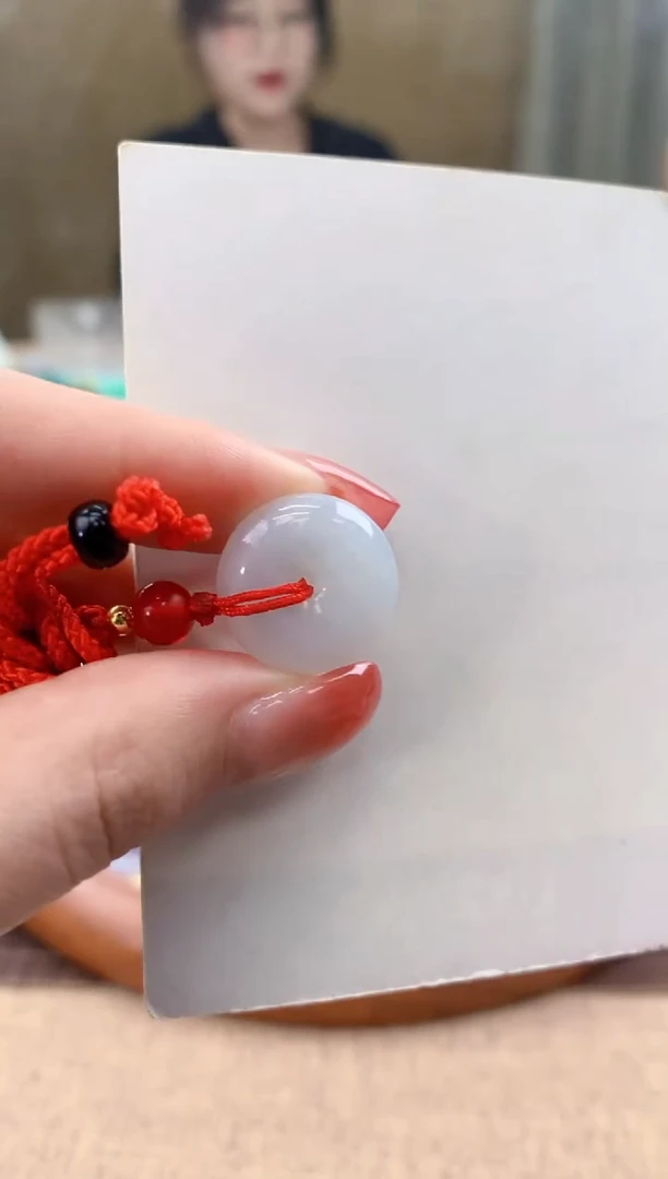 颈饰未镶嵌翡翠天然A货翡翠挂件