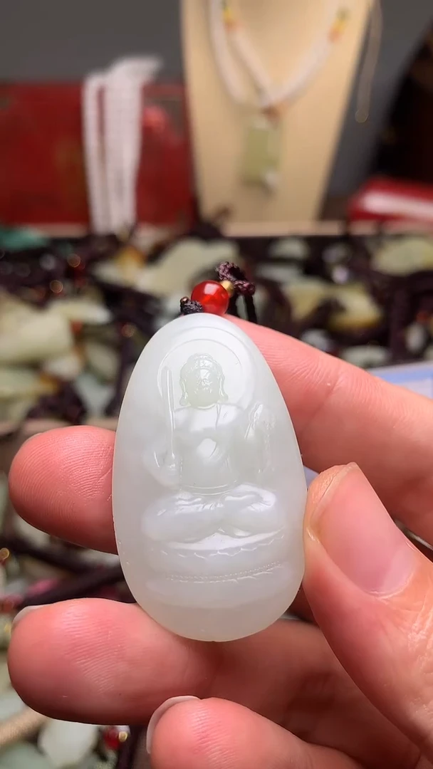 颈饰未镶嵌和田玉新疆料青海料清水和田玉吊坠