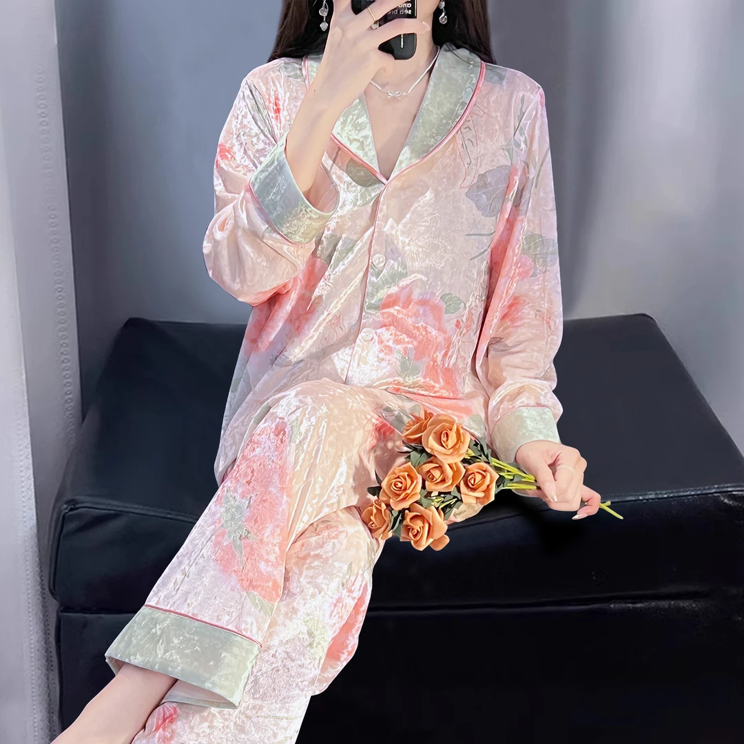 2025新款轻奢钻绒睡衣女秋冬家居服套装春秋季长袖甜美印花金丝绒