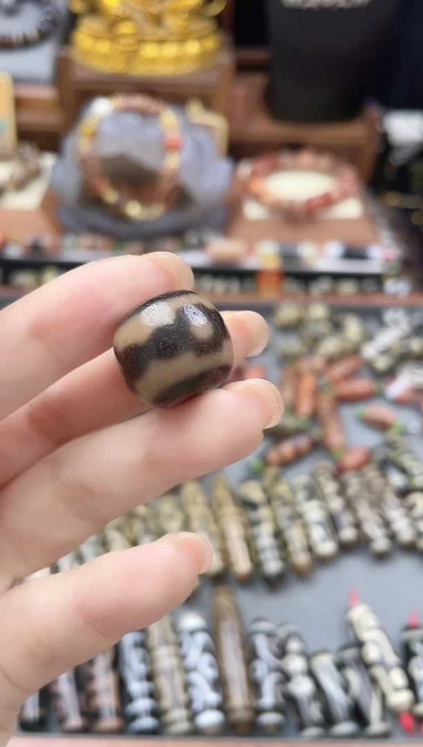 未镶嵌珠珠玛瑙/玉髓曲贡剁珠