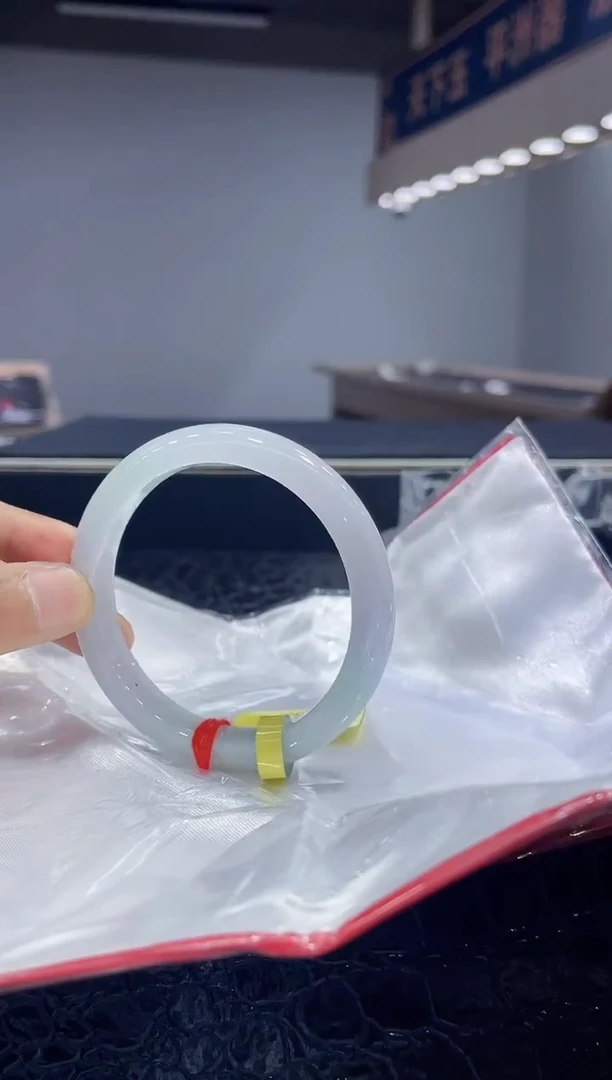 未镶嵌手镯翡翠12