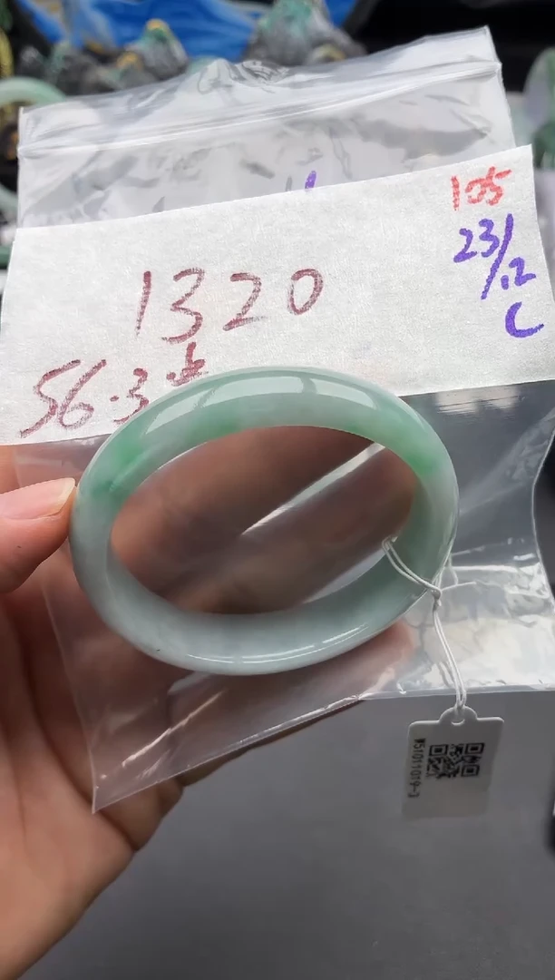 未镶嵌定制翡翠毛货需精细抛光多样性发1件105