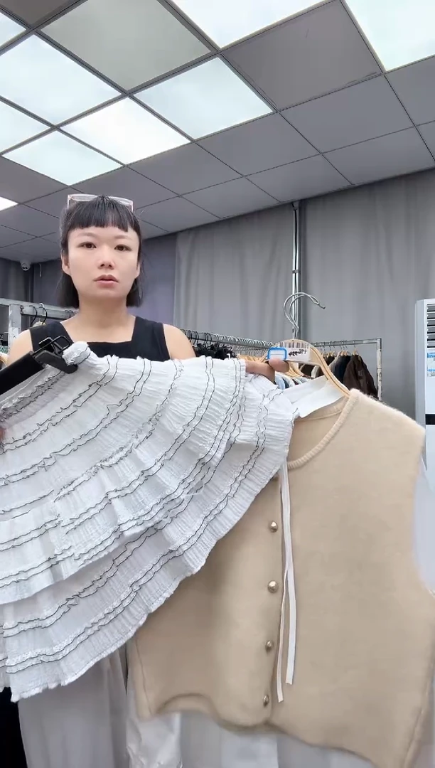 单裙子  大哥家漂亮衣服漂亮款式