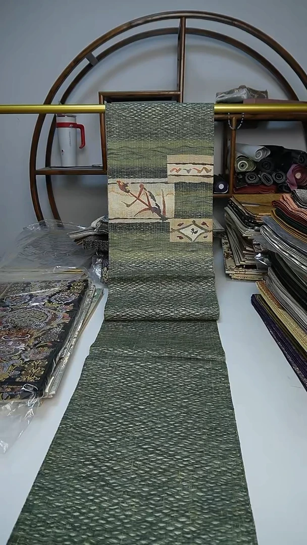 织绣19两通缂丝缂丝