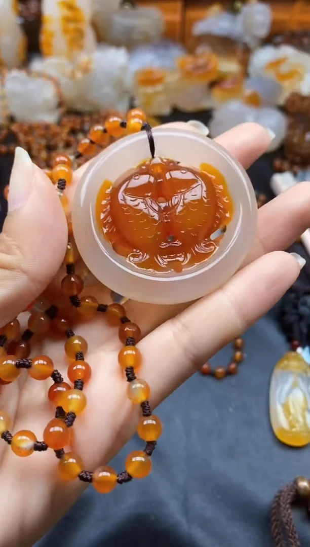 未镶嵌1玛瑙/玉髓转***骨ll