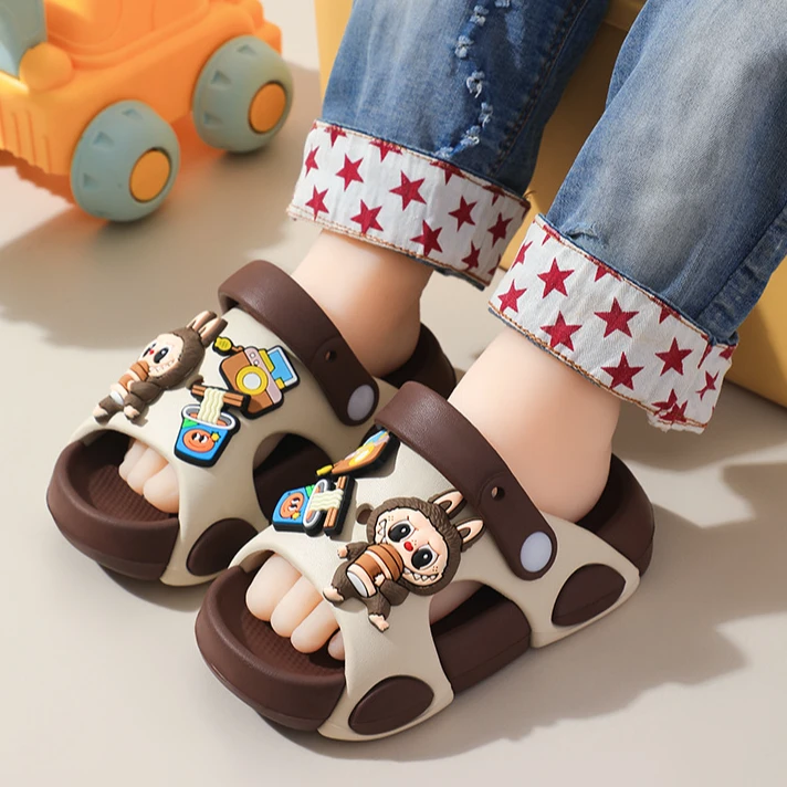 拉布bu儿童卡通拖鞋2025夏新款男女室内外沙滩防滑两穿凉鞋童鞋