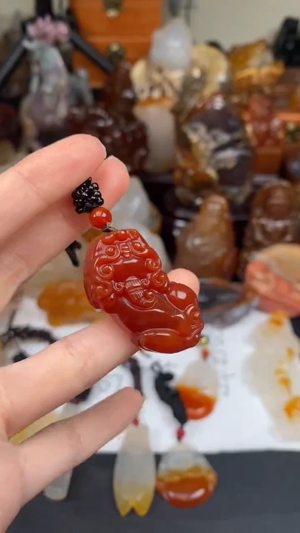 玛瑙/玉髓颈饰未镶嵌AA