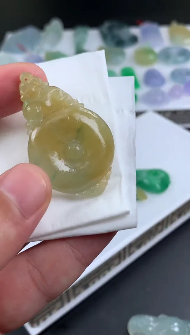 【闪购商品】定制翡翠未镶嵌翡翠