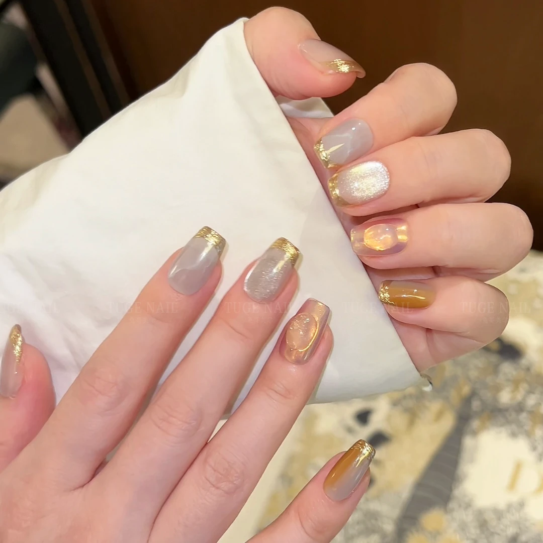 油画少女-TugeNail夏日流光溢彩美甲显白高级玉石猫眼穿戴甲