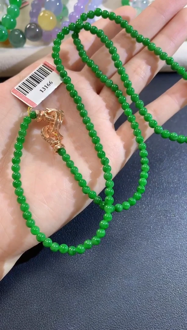 颈饰未镶嵌翡翠A55