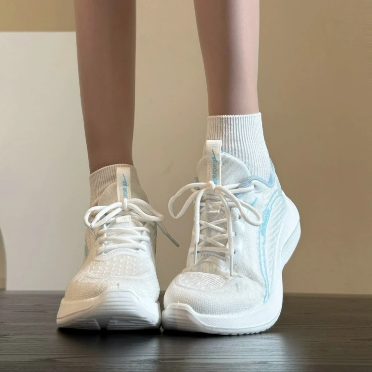 回力初中生体育专用跑步鞋女轻便运动减震休闲鞋夏季透气网面鞋子